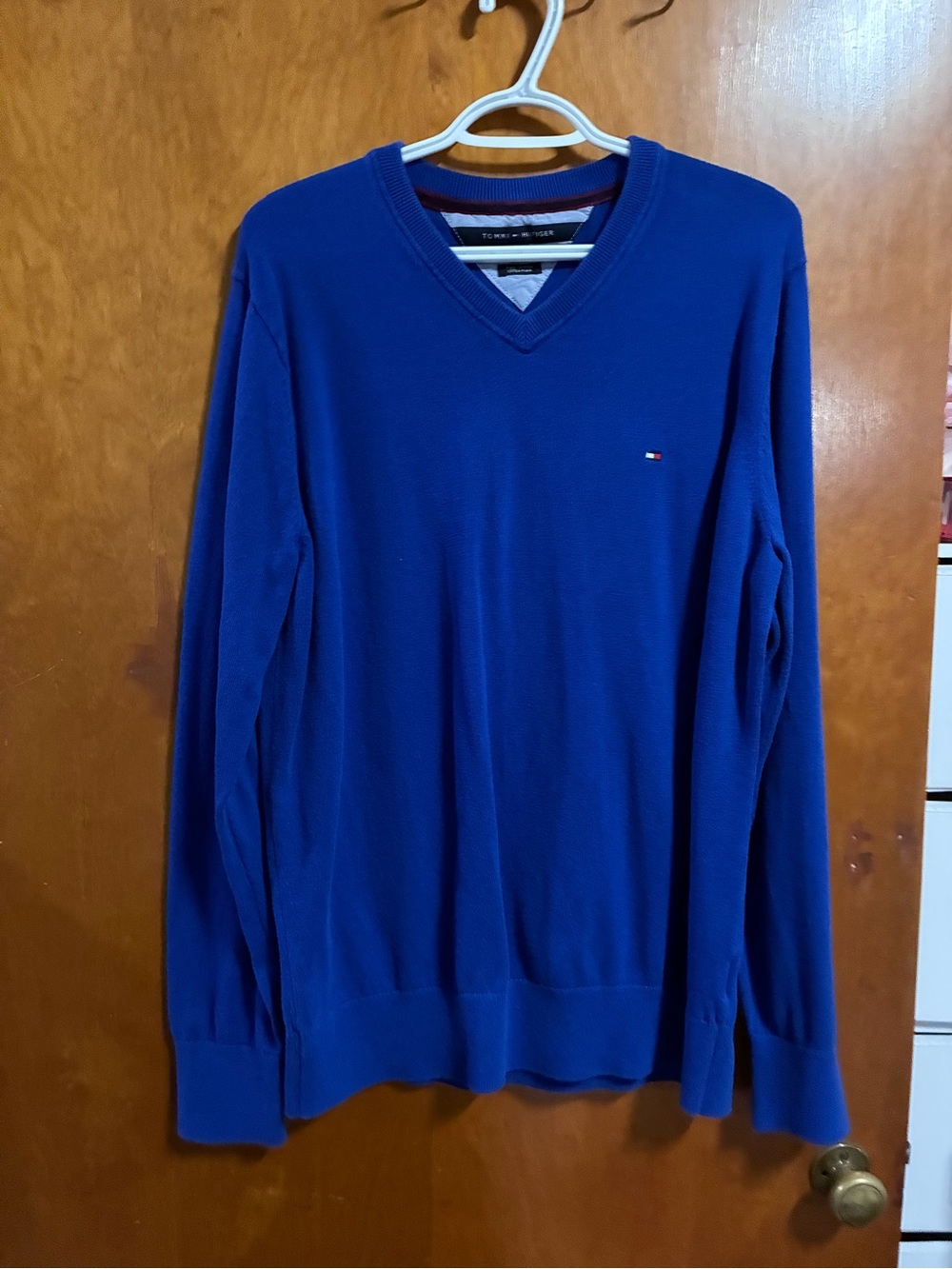 Tommy Hilfiger Men V-Neck Sweater in Cobalt Blue